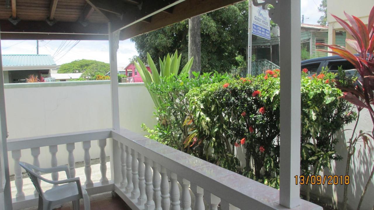 Tropical Breeze Vacation Home And Apartments Гроз-Иле Экстерьер фото