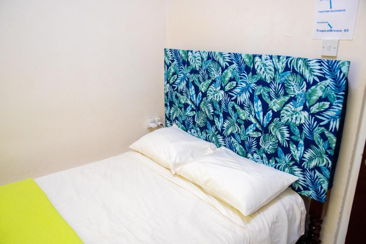 Tropical Breeze Vacation Home And Apartments Гроз-Иле Экстерьер фото